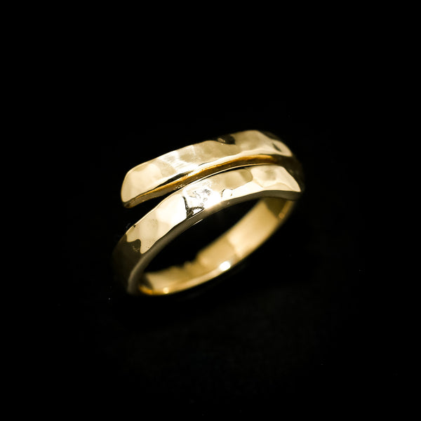 Two Fans Ring Gold