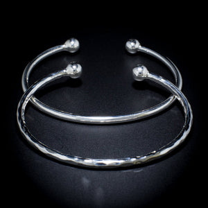 Classico - Cuff Sterling Silver 925 Unisex 3mm Round Hammered Polish 6mm Ball Tips