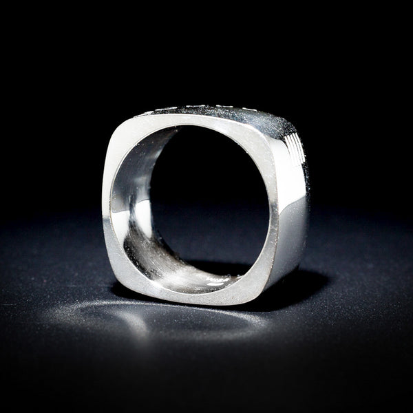 Element - Ring in Silver - Unisex